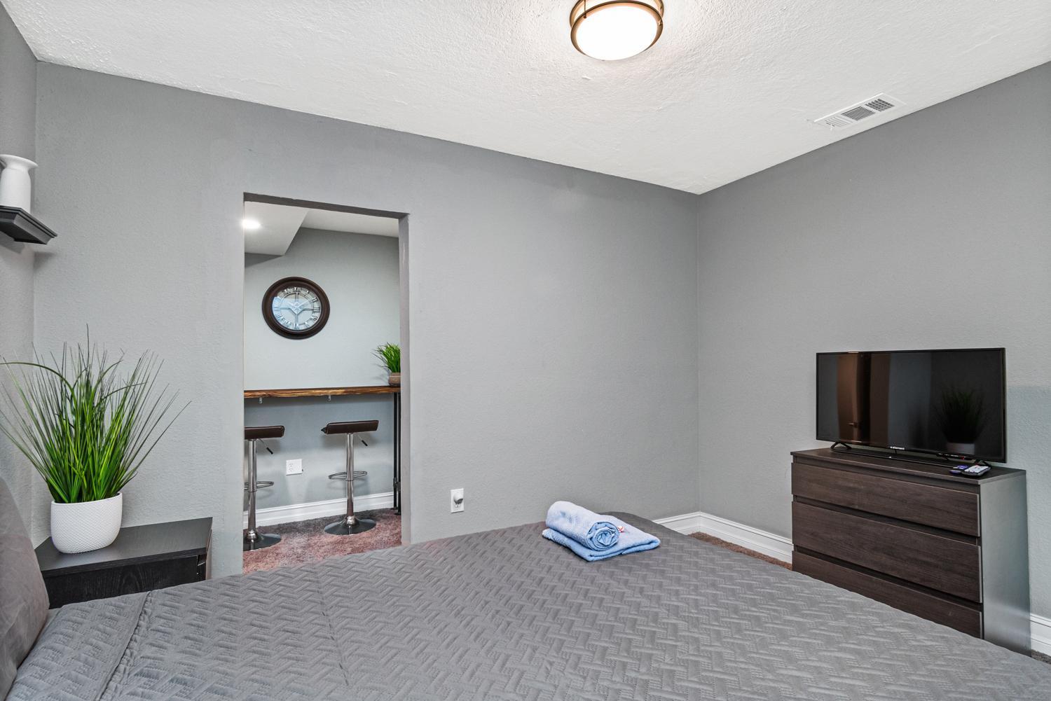 Modern House In Clearwater With Access To A Shared Swimming Pool Apartment Safety Harbor Exterior photo